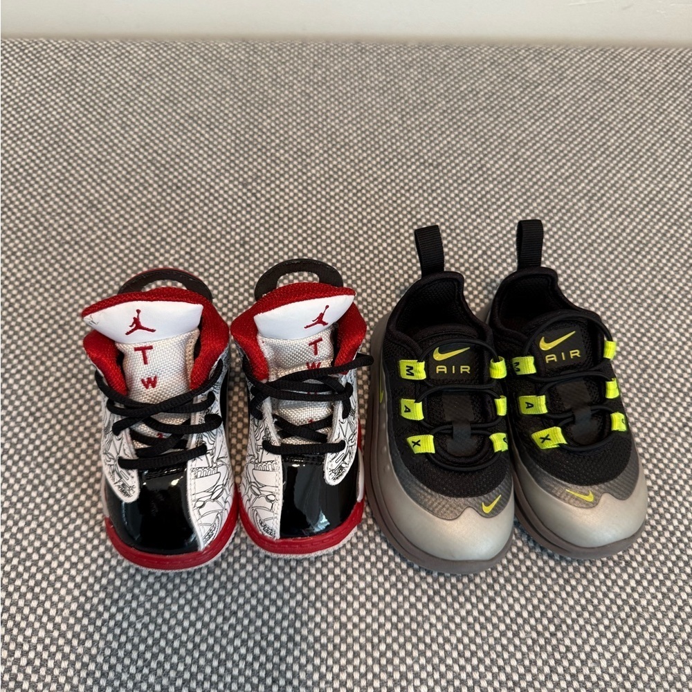 two pairs of baby shoes Jordan Dub Zero White Varsity size 4C/5C